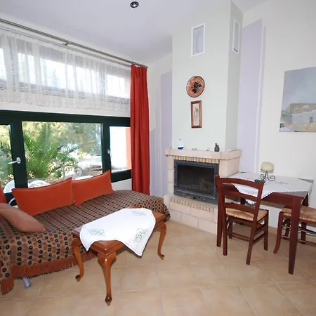 Hotel apartamentowy Irides