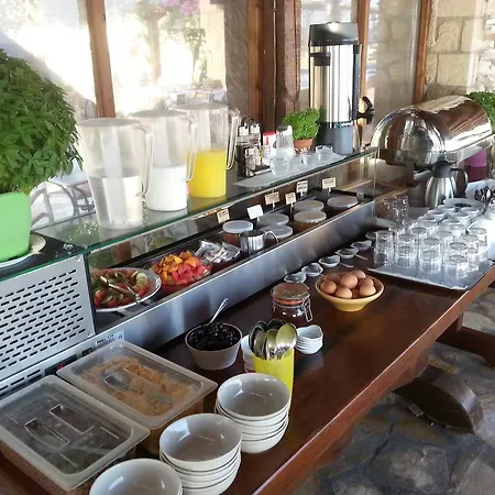 Hotel apartamentowy Irides 4*